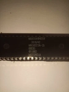 Vintage Mostek MK16221N-15(3870/42) MCU/NOS/40 pin DIP package - Picture 1 of 3