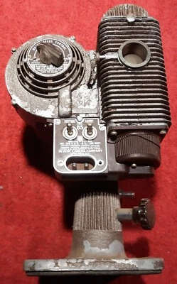 Винтажный 1947 Revere Camera Co. Revere 8, модель 85, 8 мм проектор. Не проверено. - Изображение 1 из 4