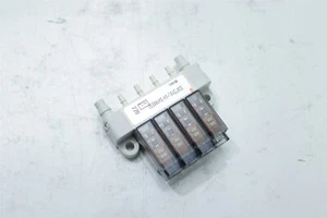Conjunto de colectores SMC de 4 válvulas solenoides pequeñas de 3 vías S070M-6DC-32 se venden como están - Imagen 1 de 10