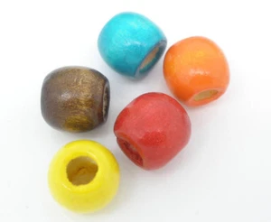 LOT de 60 GRANDES PERLES en BOIS 12 x 11 mm 5 COULEURS trou 5mm création bijoux - Imagen 1 de 2
