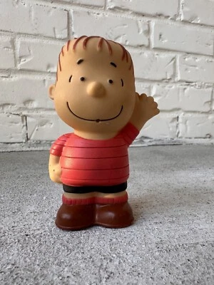 Figura de juguete de baño de goma suave Peanuts Linus Van Pelt Charlie Brown Snoopy Foto 1 de 4