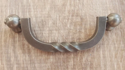 2X TWIST DROP HANDLE ANTIQUE PEWTER - 96MM DRAWER CUPBOARD CABINET PULL HANDLES - Image 1 of 4