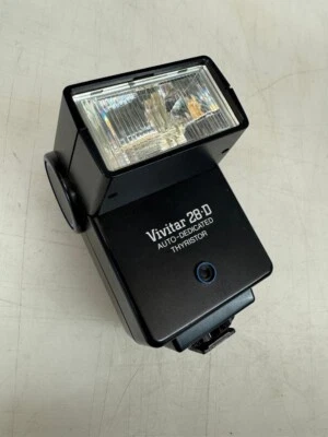 VIVITAR 28.D 28D FLASH AUTO-DEDICATED THYRISTOR UNTESTED - Image 1 of 4
