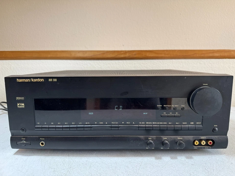 Harman Kardon AVR300 6.1 Channel Audiophile HiFi Stereo Home Theater Receiver - Image 1 of 4