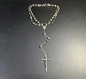 Collar vintage de 38" con rosario de una sola cadena de plata de ley de mediados de siglo - Imagen 1 de 11
