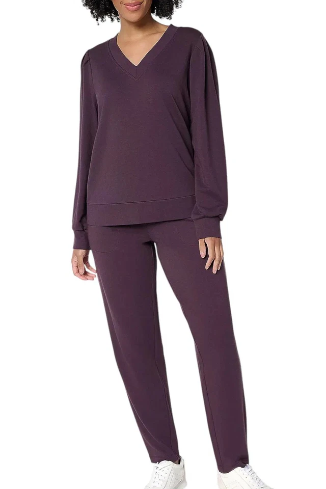 Acogedor conjunto de top y pantalón de felpa francesa tejido AnyBody para mujer berenjena Foto 1 de 1