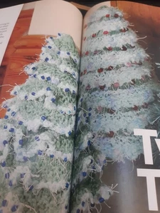 Wonderful Christmas tree knitting patterns 10.5" high - Picture 1 of 2