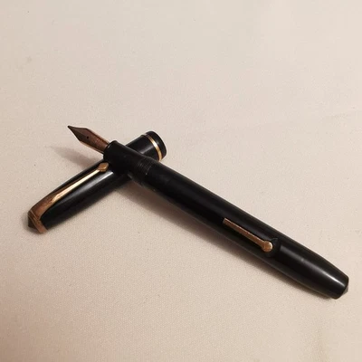 The Conway Stewart 28 Black Pump Action Fountain Pen 14k Gold Nib   - Image 1 of 4