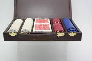 Vintage Poker Chip Set Cardinal's Texas Hold 'Em W/ Wood Case - Picture 1 of 11