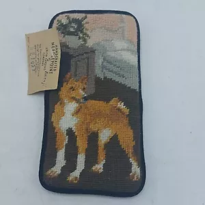 BASENJI HUNDEKRALLEN SAMMLUNG NADEL PETITE POINT AUGE GLAS ETUI 3,5"X7" - Bild 1 von 5