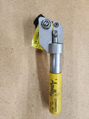 Apollo 89-501-01A Ball Valve Carbon Steel w/ Spring Return 1/4" Npt 2000psi - Image 1 of 3