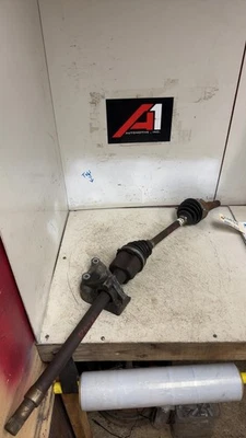 Eje delantero derecho Saturn Vue 2002-2007 pasajero con eje elevador Foto 1 de 4