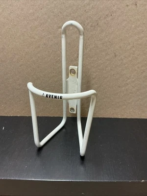Jaula Botella Agua Avenir De Colección Blanca Bicicleta de Carretera de Montaña Años 80 90 Hecha en Japón Foto 1 de 4