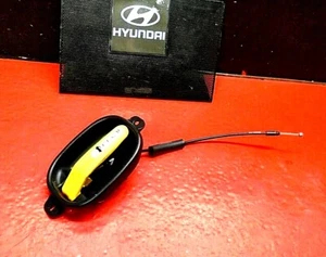 01-06 HYUNDAI ELANTRA REAR TRUNK HATCH LATCH LOCK RELEASE HANDLE PULL YELLOW OEM - Picture 1 of 4