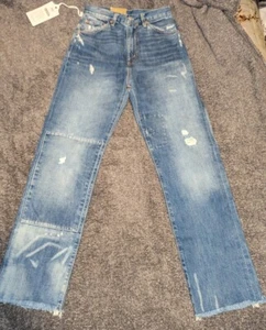 NWT Levi's Vintage Clothing Women's 1950'S 701 Selvedge Jeans 507010032 26x30 - Picture 1 of 24