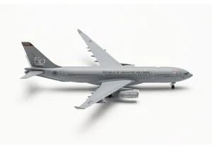 New! Herpa 536745 Singapore Air Force (RSAF) Airbus A330-200 MRTT - 1:500 model - Picture 1 of 5