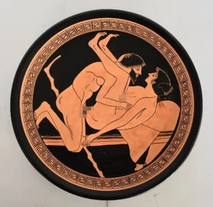 Antike erotische Szene - Athen, 500 v. Chr. - aus rotem Figurengefäß - Keramikplatte - Bild 1 von 2