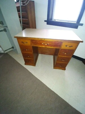 桌面手工制作一种实木和胶木 9 DREWER 平顶复古 1960 — 第 1/4 张图片