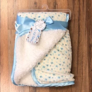 Zak and Zoey Soft & Snuggly Baby Blanket Blue & White 40" x 30" NEW!