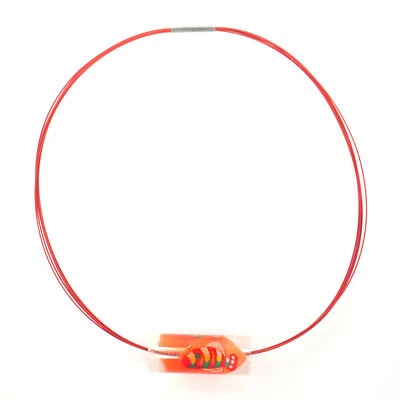 【Hermes】Gargantilla Ricine Pez Tropical Resina Plástico【Colgante】 Foto 1 de 4