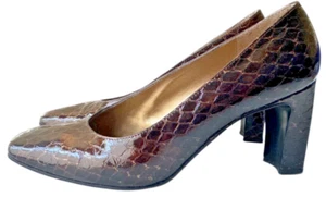 STUART WEITZMAN Cola Brown Molorrus Patent Block Heels Snake w Box - Picture 1 of 9