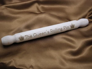 Personalised Engraved Long Rolling Pin with Handles 40 cm - The Queen's Rolling - Picture 1 of 6