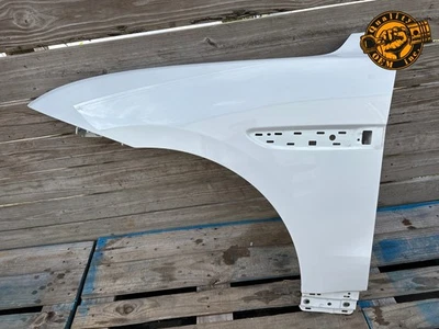 Guardabarros delantero izquierdo Jaguar F-Pace 2017-2025 (blanco 867) OEM 20 k 2024 Foto 1 de 4