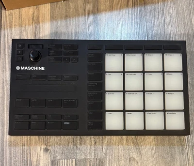 Native Instruments  - Maschine Mikro MK3 NI  - Bild 1 von 3