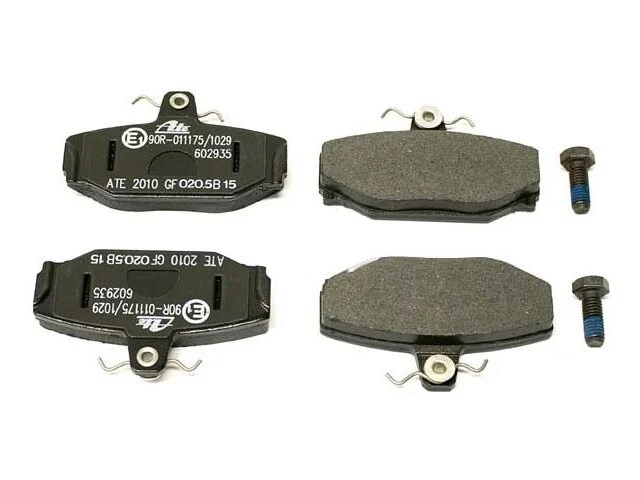 Rear Brake Pad Set For 87-99 Volvo 940 760 780 S90 V70 V90 960 S70 SE AWD FY35R8 - Image 1 of 1