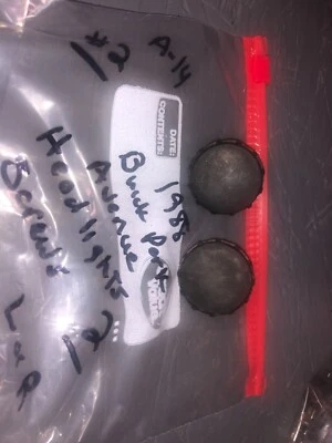 #2. Buick Park Avenue 1988 - Faro - 2 tornillos de montaje - OEM Foto 1 de 4