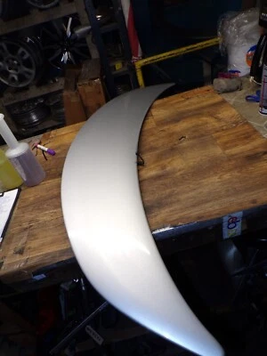 95-05 1995-2005 PONTIAC SUNFIRE *PLATEADO* ALERÓN TRASERO CON TERCERA LUZ DE FRENO Foto 1 de 4