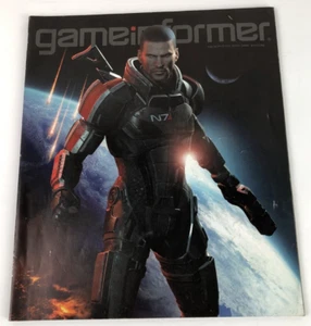 Game Informer Magazine Issue #217 May 2011 Mass Effect 3 - Foto 1 di 2