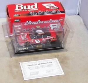 1:43 REVELL COLLECTION 1999 #8 BUDWEISER MONTE CARLO DEI DALE GAINHARDT JR NUOVO CON SCATOLA - Foto 1 di 10