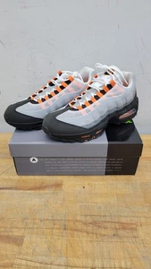 Nike Air Max 95 OG, Men's 11.5, Black and Bright Mandarin - Picture 1 of 13