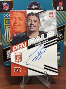 2023 Panini Donruss Elite Chase Brown Pen Pals Blue Ink Rookie Auto Bengals RC - Picture 1 of 2