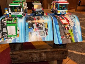 LEGO CITY Lot 3 LEGO. 4432,4433,60002. With Instructions Book. Enjoy