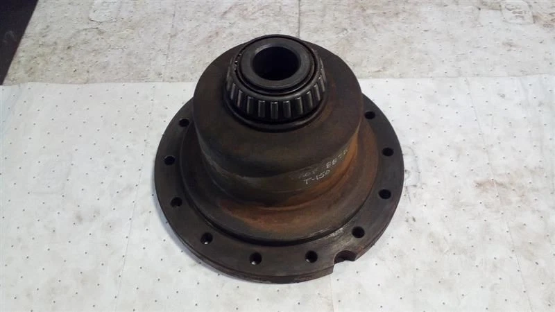 Medio estuche GMC T150/T170, 3886315 (9168985 Foto 1 de 4