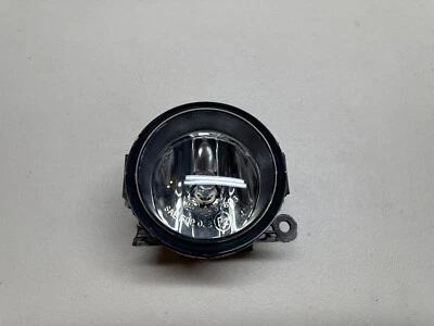 Lâmpada de neblina 2008-2010 Toyota Avalon/Yaris 89092700 destro lado direito do passageiro - Imagem 1 de 4