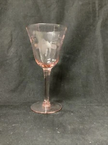 Pink Cordial Etched Glass w/Leaves & Daisy Flowers, 4.5" T x 2.25" W - Picture 1 of 6