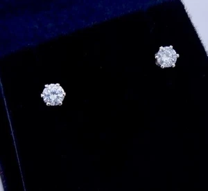 14k White Gold Diamond Stud Earrings **1/4 CT ONLY $229** - Picture 1 of 8