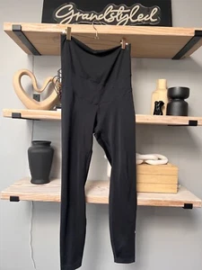 Nike Leggings Women Black  Maternity Leggings Dri-Fit High Waist Training Size M - Picture 1 of 5