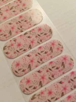 Jamberry FEB 2018 HOST EXCL, 1/2 hoja, bonitas flores rosadas    Foto 1 de 3
