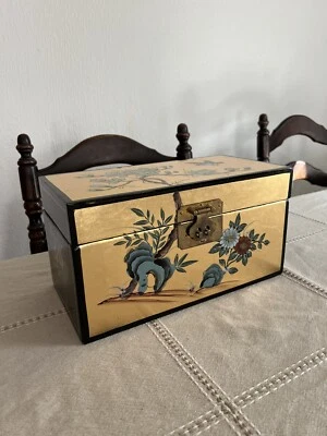 Oriental Chinese Gold Gilt Lacquer Lined Jewelry Box Gift Box Tea Box - Image 1 of 4