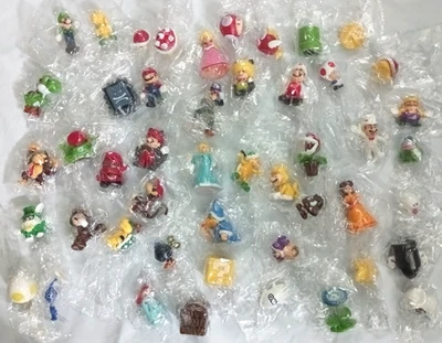 Mario figures, figurines. Birthday Party Loot Bag Toys. Set of 48 - Image 1 of 4