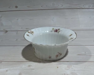 China Floral Ramekin Dessertbecher - Bild 1 von 4