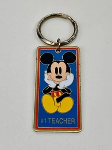 Vintage Disneyland Mickey Mouse #1 Lehrer rechteckiger Schlüsselanhänger - Bild 1 von 2