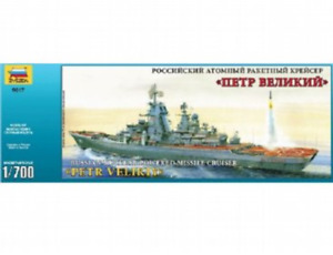 9017 1/700 Russian Battlecruiser Petr Velikiy Plastic Model Kit