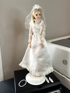 Vintage Barbie Doll Clothing Lot -1980s Wedding Dress - Picture 1 of 8