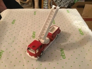 Vintage fire truck 1970 Tootsytoy - Picture 1 of 5
