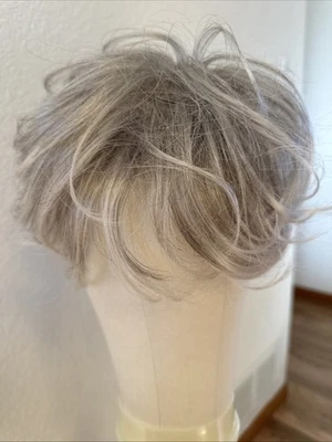 Ala de ángel Danielle estilo Paula Young 56/60a Foto 1 de 4